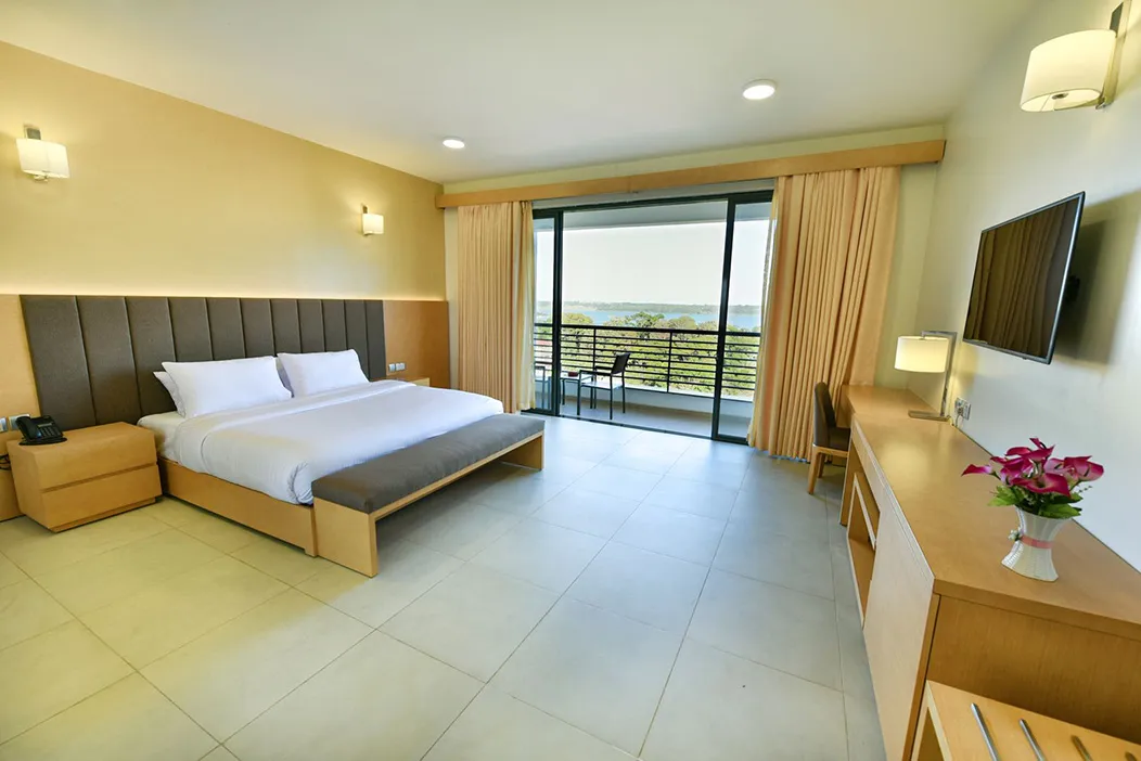 Luxury hotel in Entebbe near Entebbe International Airport – K Hotels